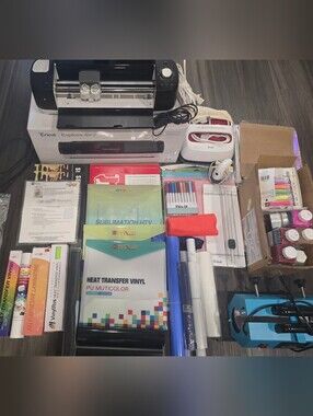 Cricut Crafting Bundle